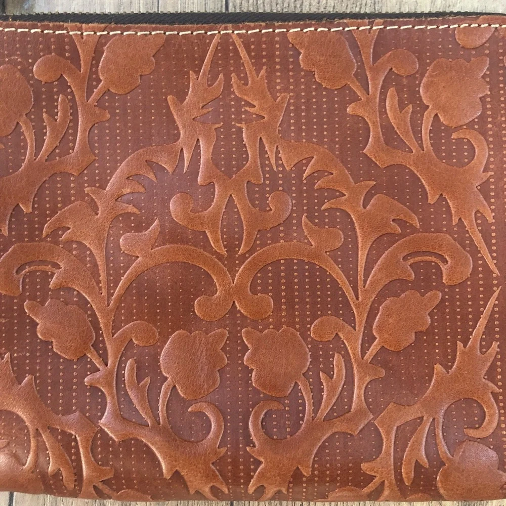 SOLD Patricia Nash Large Tooled Leather Wristlet Clutch - Picture 2 of 6